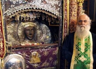 Πώς μπήκε το τζάμι στην εικόνα του Ταξιάρχη στον Μανταμάδο