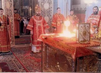 Η ώρα που γεμίζουν οι Εκκλησίες με Αγγέλους