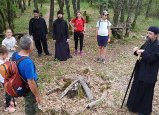 Πνευματική ανάβαση στην Ιερά Μονή Ταξιαρχών με τον Μητροπολίτη Καστορίας