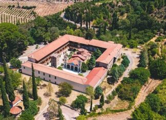 Βανδαλισμός και κλοπή στην Ιερά Μονή Παμμεγίστων Ταξιαρχών Αιγιαλείας