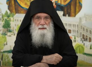 Απίστευτο, καταργούνται σιγά σιγά και τα μνημόσυνα