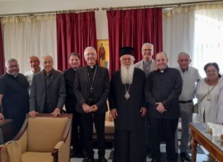 Επίσκεψη Αρχιεπισκόπου Τράνι της Ιταλίας στον Μητροπολίτη Θηβών