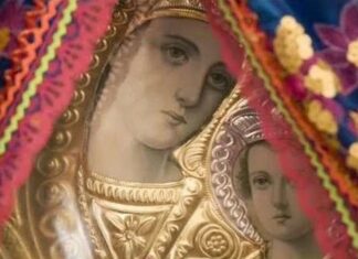 Ερωτούν οι αιρετικοί γιατί αγαπούμε την Παναγία