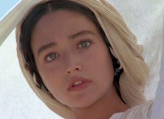 Ολίβια Χάσεϊ: Πέθανε η ηθοποιός που υποδύθηκε την Παναγία στον «Ιησού από τη Ναζαρέτ»