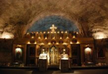 Η σπάνια Εκκλησία της Αγίας Βαρβάρας που είναι φτιαγμένη από αλάτι