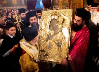 Ξεκίνησαν οι εορτασμοί για την πολιούχο της Καλαμάτας «Παναγία Υπαπαντή»