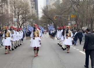 Η Καρδιά της Ελλάδας χτυπά δυνατά στη Νέα Υόρκη – Παρέλαση 25ης Μαρτίου στην 5η λεωφόρο
