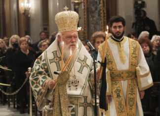 Η Κυριακή των Βαΐων στον Ιερό Μητροπολιτικό Ναό Αθηνών – Η Εκκλησία τιμά τον ερχομό του Χριστού
