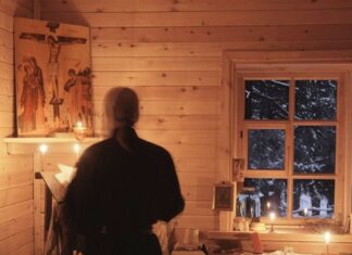 Δεν σου προκαλεί εντύπωση ότι όταν προσεύχεσαι ξεκουράζεσαι;