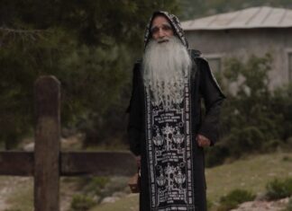 Άγιος Παΐσιος: Ο Αντώνης Κατσαρής που υποδύθηκε τον παπά Τύχωνα, μιλάει για τον ρόλο