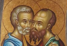 Άγιοι Πέτρος και Παύλος: Τι συμβολίζει ο εναγκαλισμός – ασπασμός των Αποστόλων;