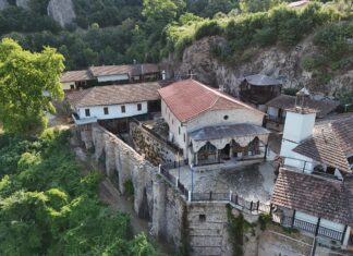 Στο φως πολύτιμο χειρόγραφο της Μονής Τιμίου Προδρόμου