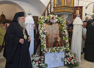 Στην Πάρο ο Παροναξίας Καλλίνικος για τον Εσπερινό του Τιμίου Προδρόμου