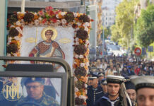 Ποτάμι πίστης και συγκίνησης στην Ιερά Λιτανεία του Αγίου Δημητρίου και της Παναγίας Φανερωμένης «Βαθυρρύακος»