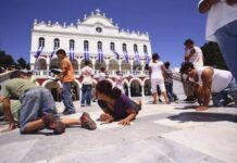 Παναγία Τήνου: Θαύμα της Μεγαλόχαρης