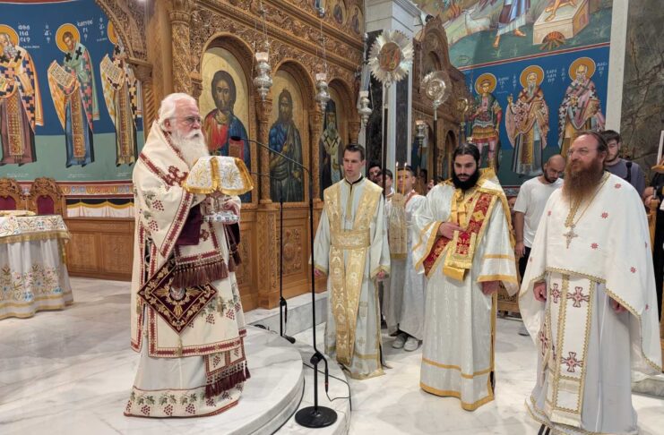 Δημητριάδος Ιγνάτιος: «Το Φως του Χριστού δεν καίει, αλλά Θεραπεύει και Σώζει»