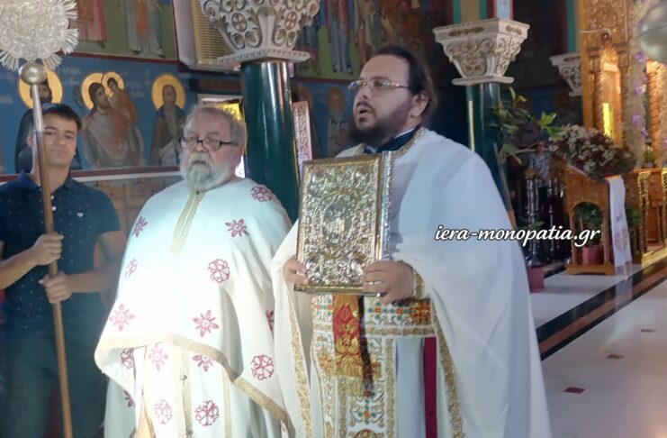 Πνευματική χαρά στην Παναγία τη Μηλιώτισσα – Πατέρας και υιός στο Ιερό Βήμα
