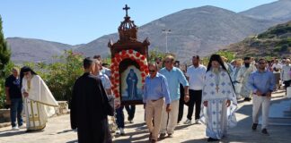 Η Πάρος τίμησε τον προστάτη της, Όσιο Αρσενίο