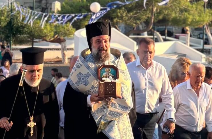Στην Σαντορίνη το Χαριτόβρυτο Λείψανο του Προστάτου των καρκινοπαθών Αγίου Παρθενίου Επισκόπου Λαμψάκου