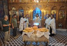 Αλεξανδρούπολη: Αθρόα προσέλευση πιστών για τη Γέννηση της Παναγίας