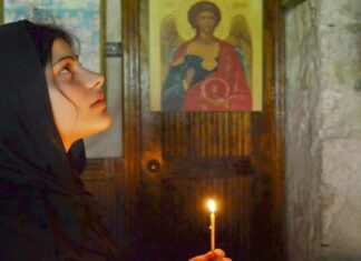 Η πιο Θαυματουργή προσευχή: «Με αυτή έγινα καλά, την έλεγα τρεις φορές την ημέρα»