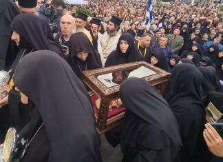 Ρίγος συγκίνησης: Τα Ιερά Λείψανα της Αγίας Χρυσής επέστρεψαν στον τόπο του μαρτυρίου της