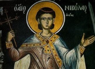 Μέσα στο σκοτάδι το πρόσωπό του έλαμπε σαν τον ήλιο