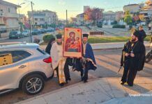 Ιστορικές στιγμές στο Αγρίνιο: Ενθρονίστηκε το ακριβές αντίγραφο της Παναγίας της Πορταΐτισσας