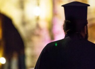 Γρεβενά: Απαλλάσσεται από τα καθήκοντά του ο ιερέας που κατηγορείται για διαρροή προσωπικού υλικού